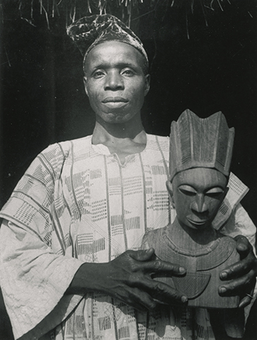 ART Exhibit | E-Exhibition Tour, Bámigbóyè: A Master Sculptor of the Yorùbá&nbsp;Tradition